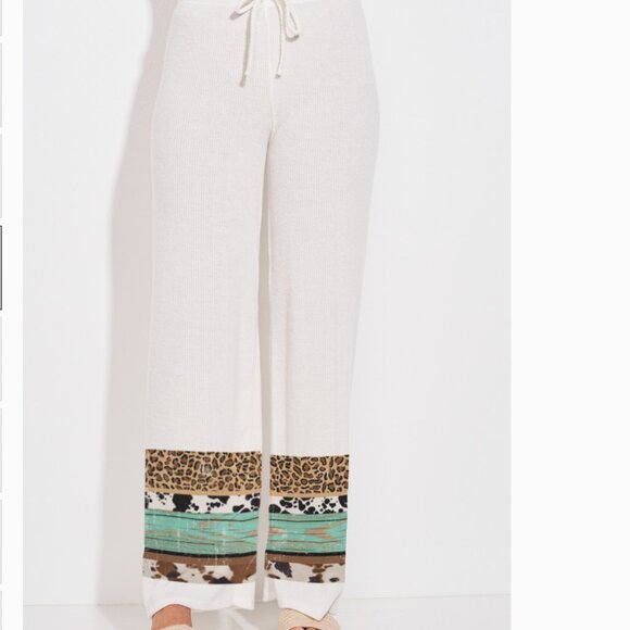 PHIL LOVE 2 Piece Set Holiday Trees - Picture 3 of 3